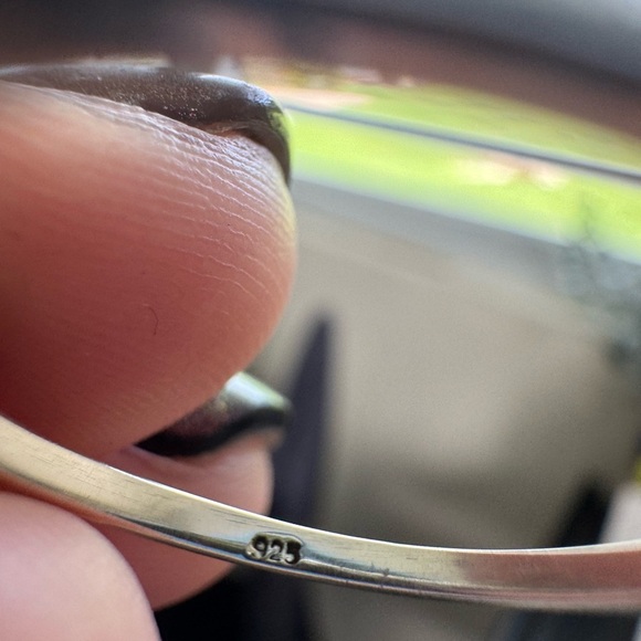 925 Sterling Silver Angel Wings - Picture 5 of 6